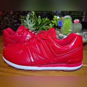 New Balance 574‎ Sneakers - Boys Size 6